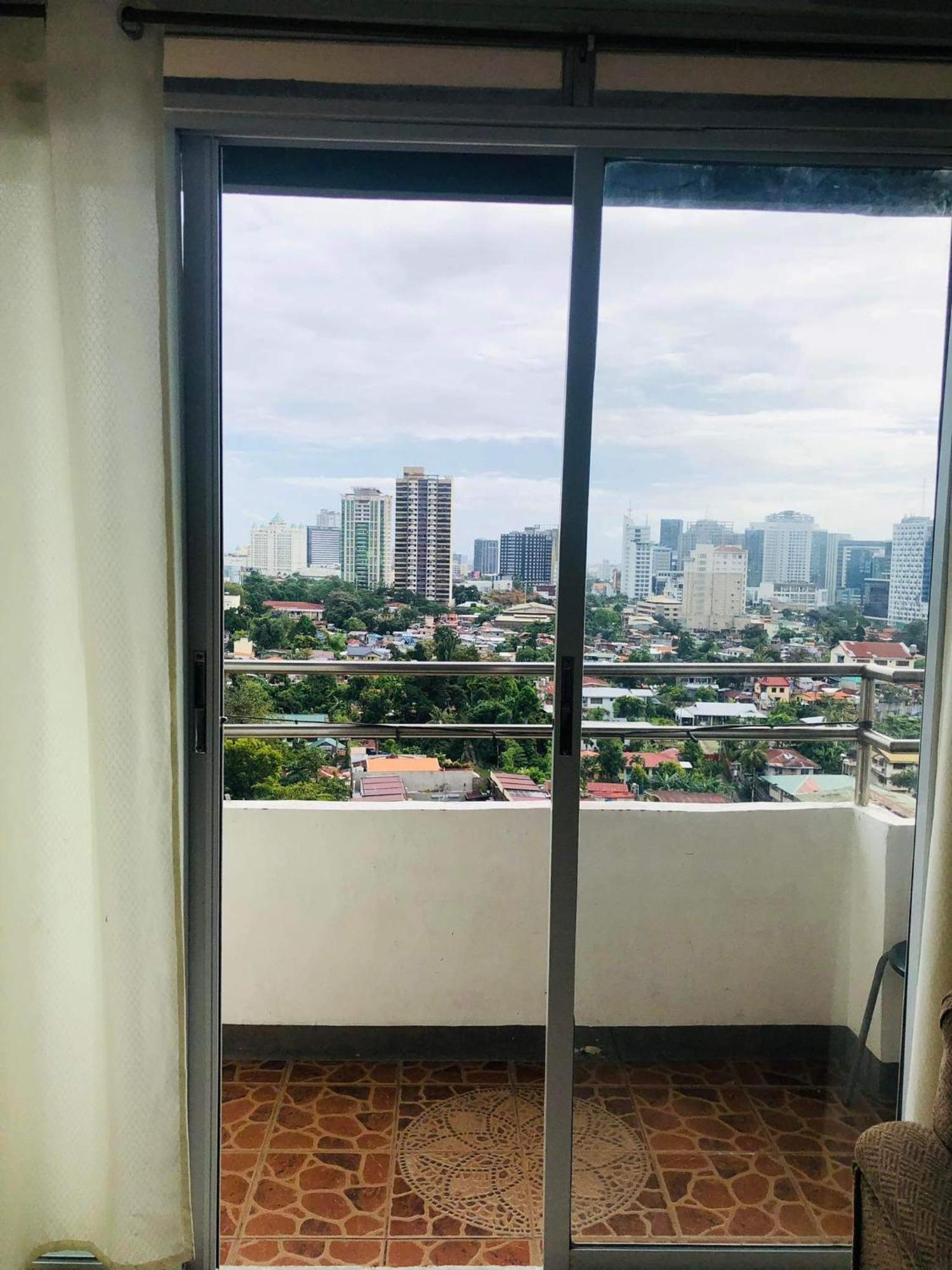 Obaid Condotels Cebu Bagian luar foto