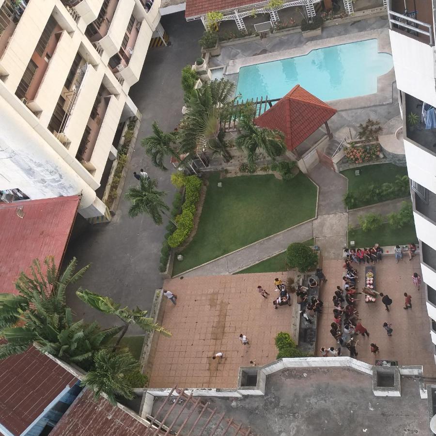 Obaid Condotels Cebu Bagian luar foto
